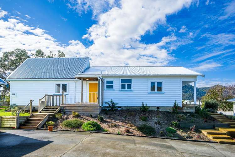 1 Taurikura Street Whangarei Heads_35