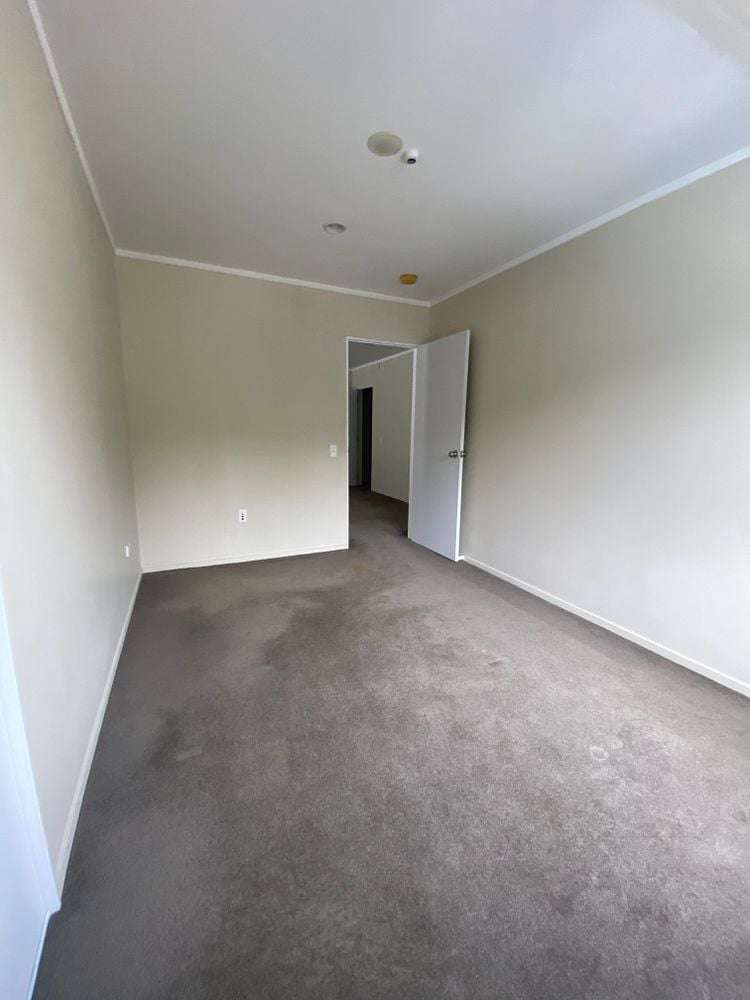 2/193 Main Road Tawa_4