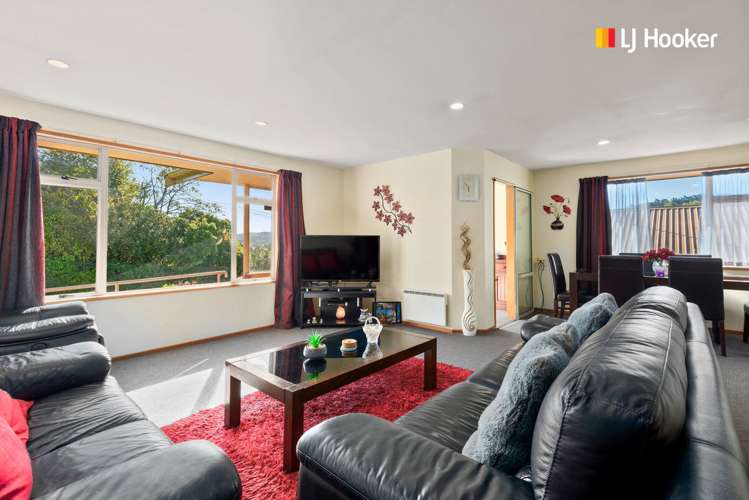 8 Benfell Street Green Island_1