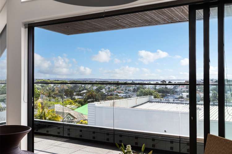 11a Scanlan Street Grey Lynn_13