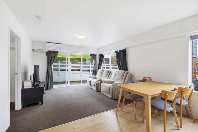 8/32 Akaroa Drive Maupuia_4