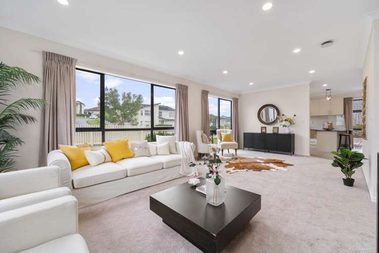 1 Askerne Drive Flat Bush_18