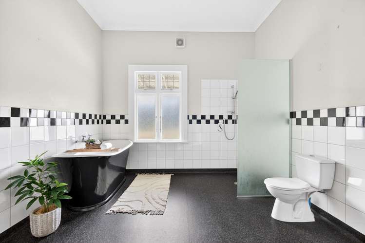 228 Norfolk Road Carterton_14