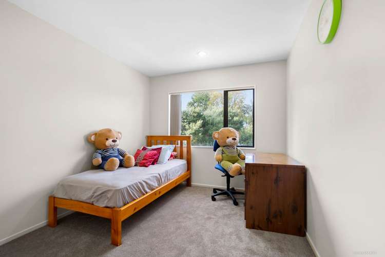 35 Bradnor Meadows Drive Swanson_10