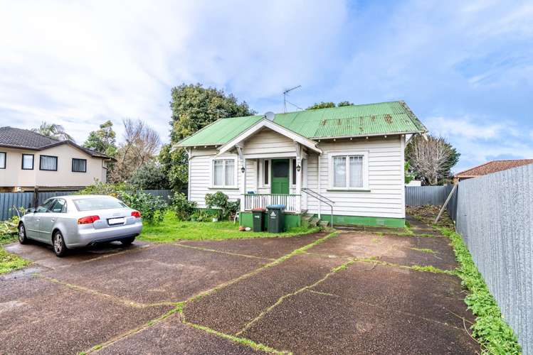23 & 23A Campbell Road Royal Oak_7