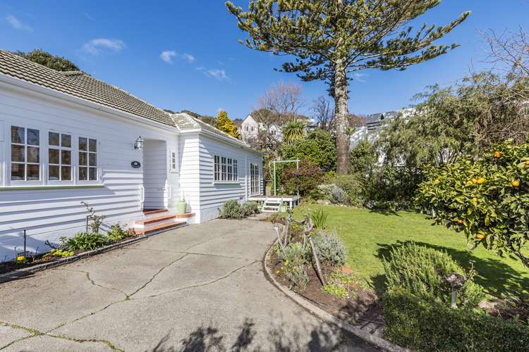 15 Streatlam Crescent Strathmore Park_6