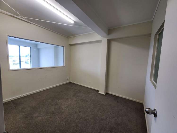 102 Kapiti Road Paraparaumu_5