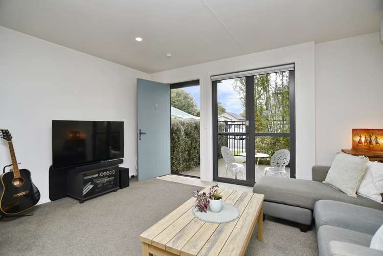 14/14 Buffon Street Waltham_10