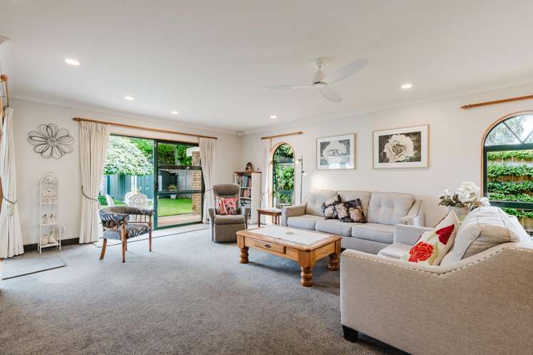 19 Kingsford Mews Hamilton East_3