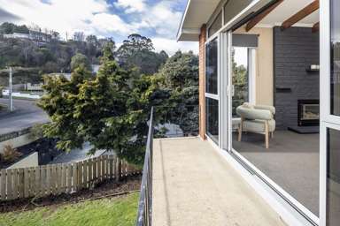 83 Neidpath Road_1