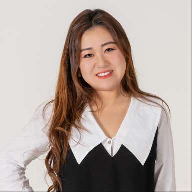 Vicky Yang
