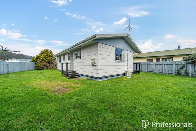 14 Honey Street Wainuiomata_20