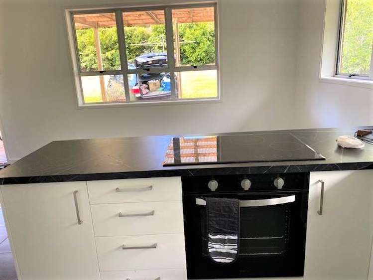 1 Phillip Parade Forrest Hill_5