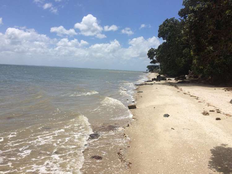 166 Torkar Road Clarks Beach_35