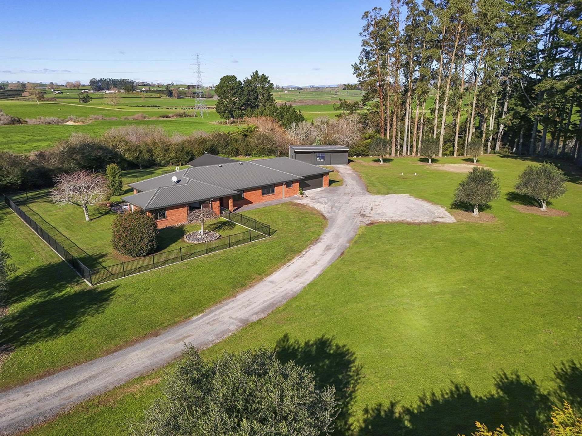 58 Oakshott Road Ngahinapouri_0