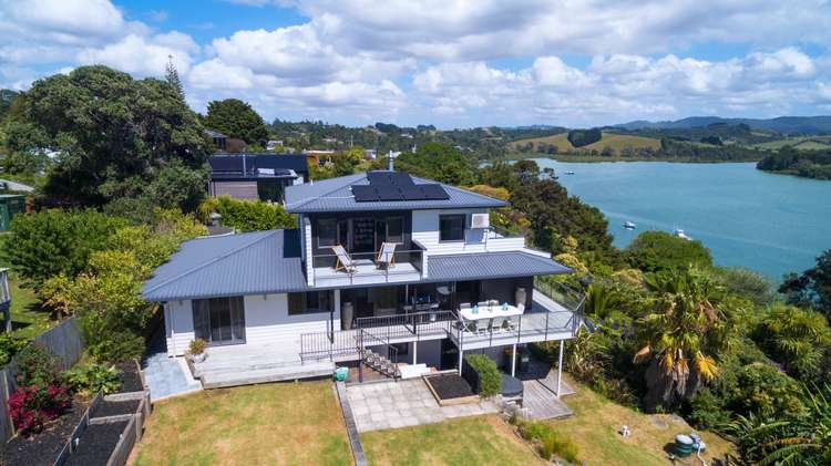 21 Kanuka Road Sandspit_1