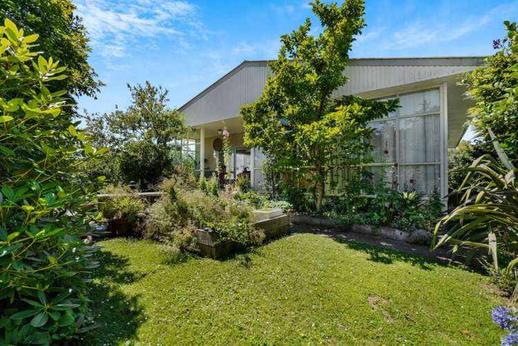 72 Pacific Drive Southbridge_11