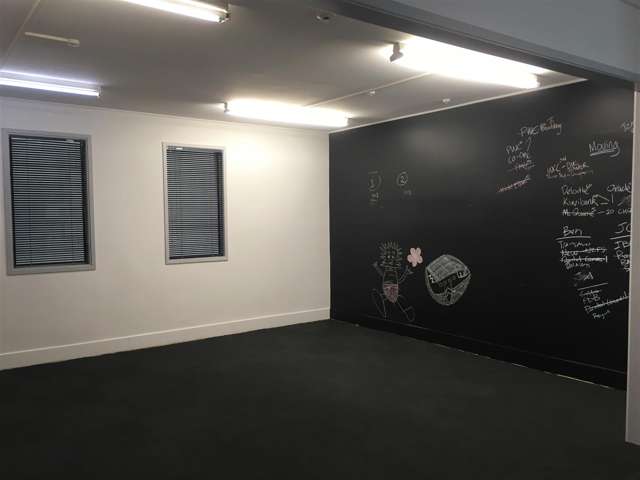 16 Kaiwharawhara Road Kaiwharawhara_4