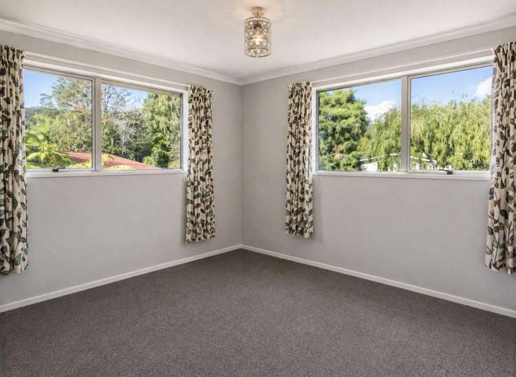 7 Crampton Road Reefton_10