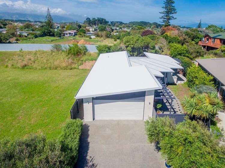 8 Duncans Way Otaki Beach_17