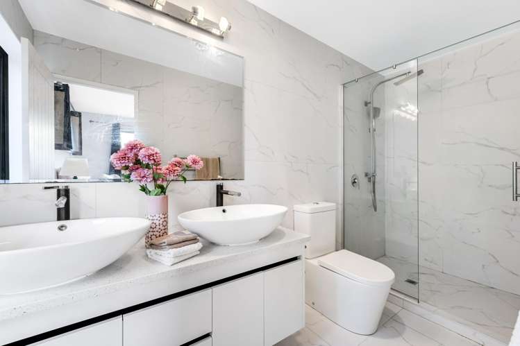 6 Puoro Street Flat Bush_16