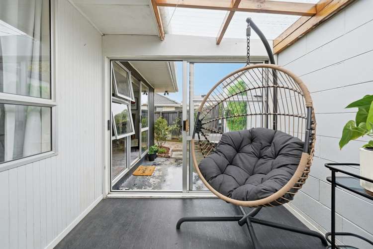 1/106 Lake Terrace Road Burwood_11