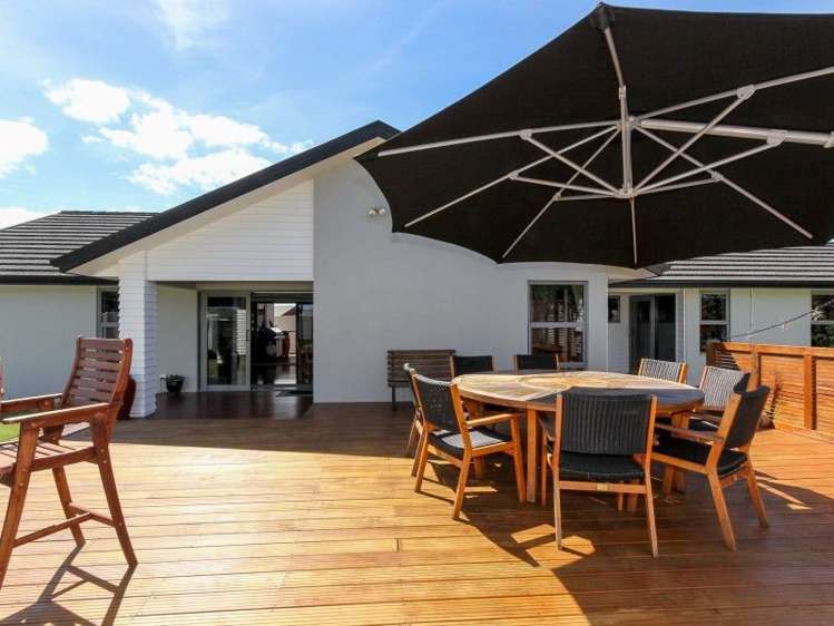 2 Marlin Terrace Bell Block_10