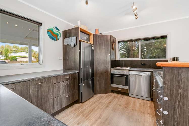 50 Awaroa Road Helensville_14