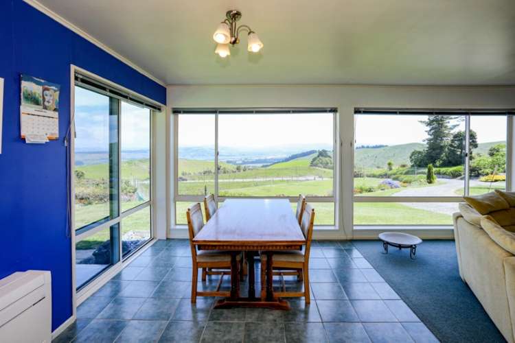 722 Cathedral Road Domett_8