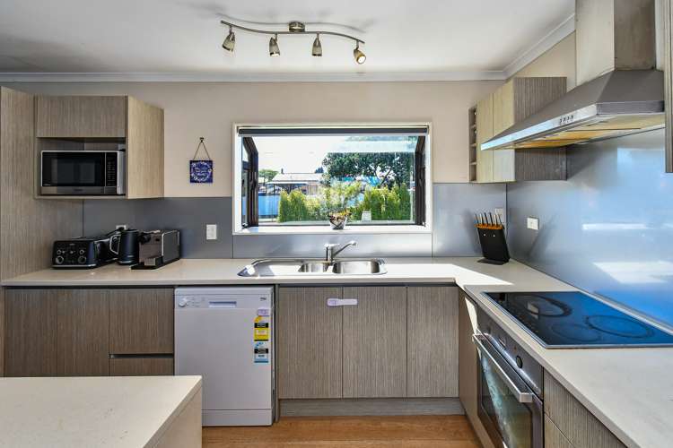 191 Finlayson Avenue Clendon Park_5