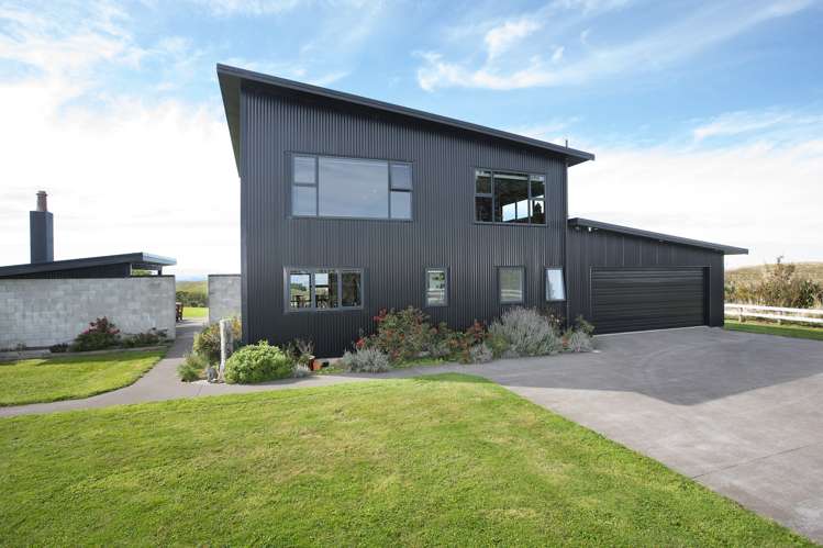 407 Mount Curl Road Hunterville_1