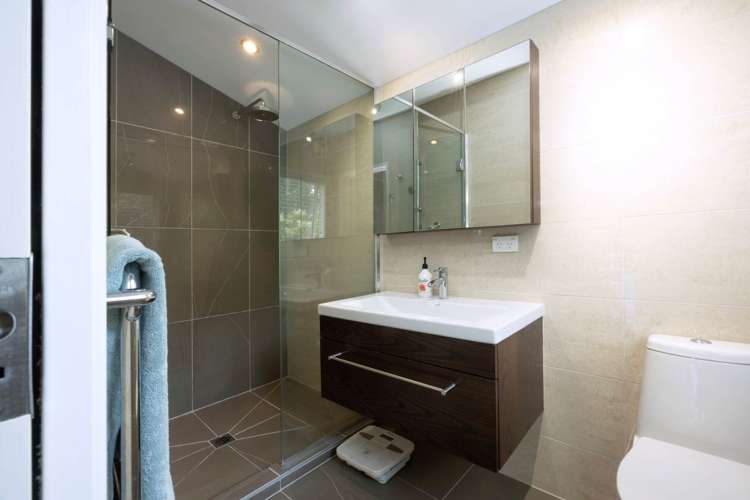 8 Waima Crescent Titirangi_7