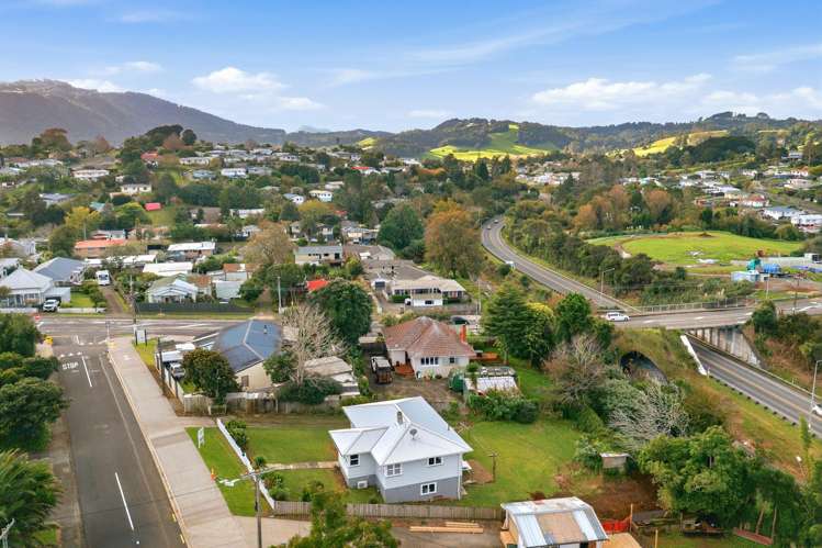 2 Farmer Street Te Kamo_18