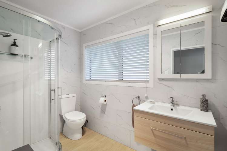 110 Victoria Street Thames_16