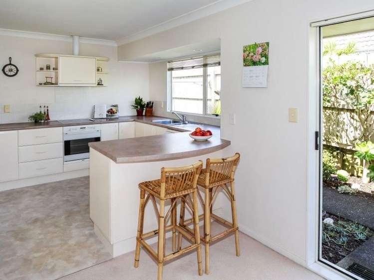 1/42 Stewart Gibson Place Manurewa_2