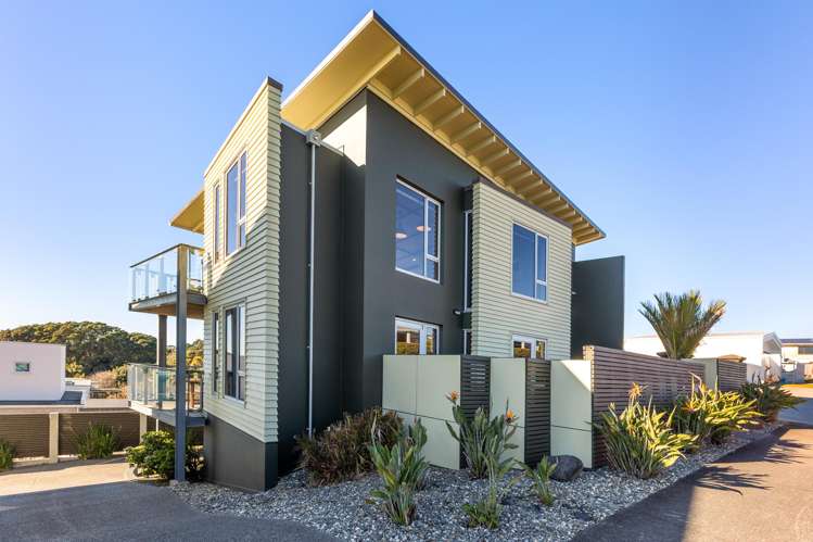 90C Buller Street New Plymouth_24