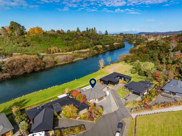 27 Stevenson Way Rangatira Park_21