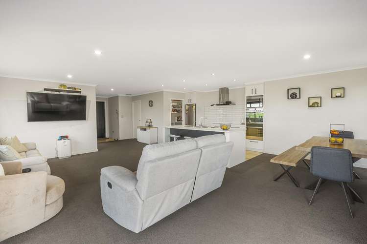 15 Carlingford Rise Dinsdale_7