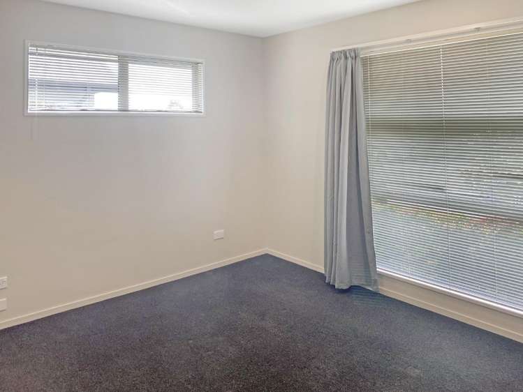 22 Helmore Street 11353_6