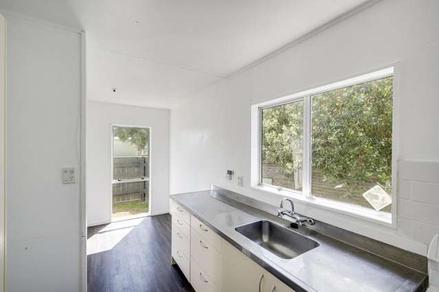 5A Kilkee Terrace Flaxmere_3