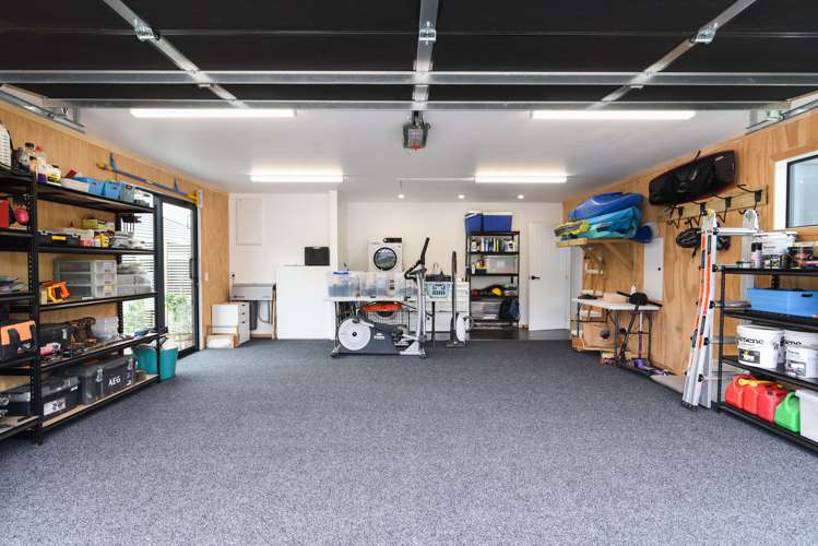 103 Stevenson Avenue Sawyers Bay_21