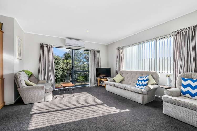 8 Imelda Road Te Atatu Peninsula_9