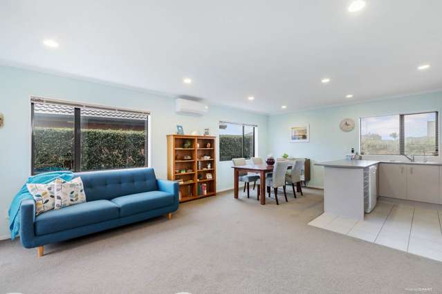 14/1 Piriti Drive Te Atatu Peninsula_3