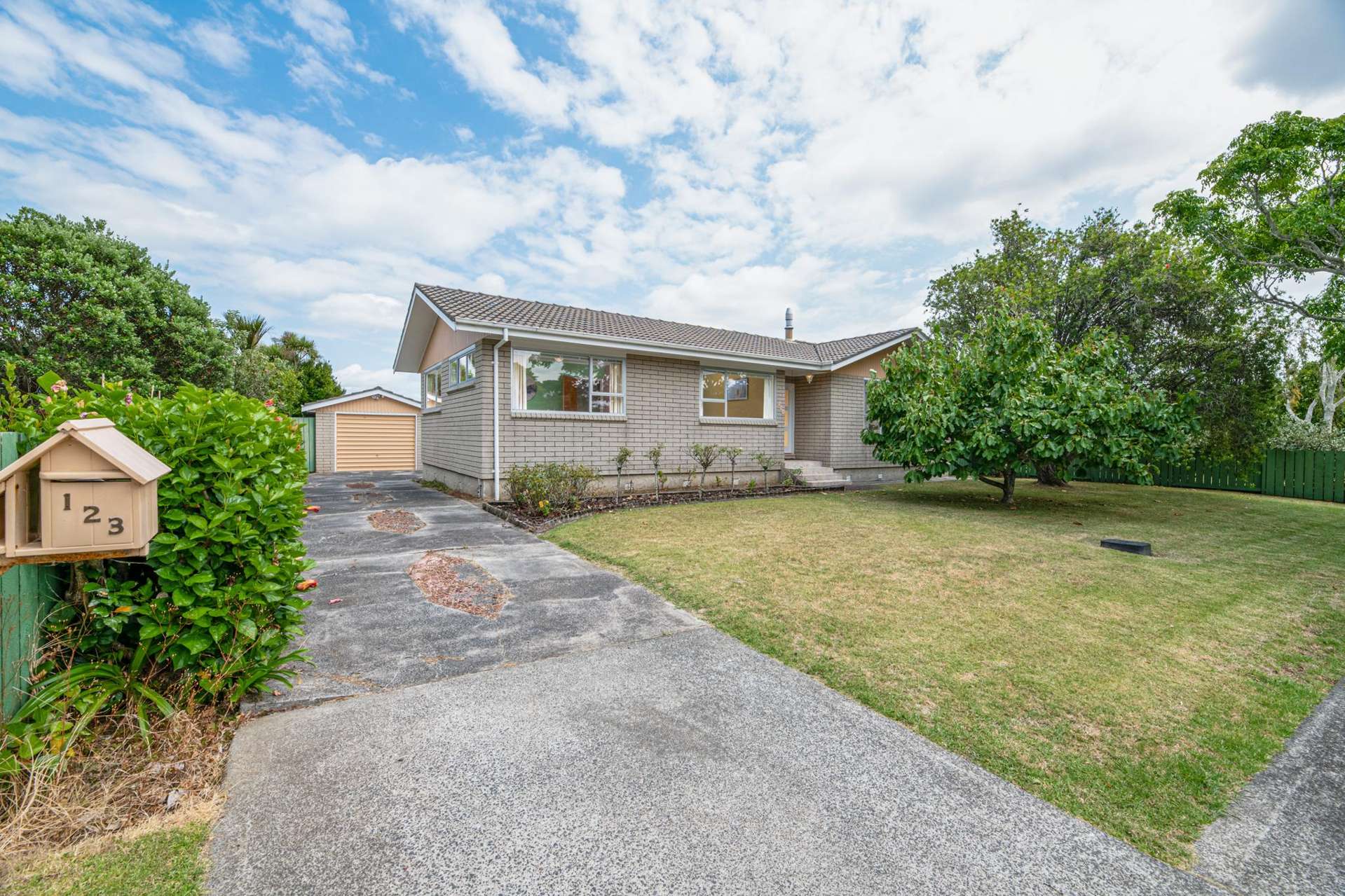 123 Muir Avenue Mangere Bridge_0