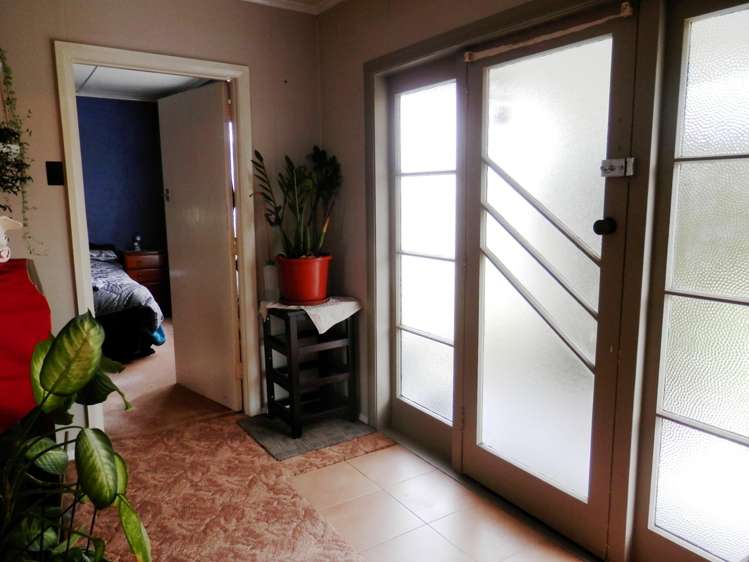 16 Great South Road Ngaruawahia_9