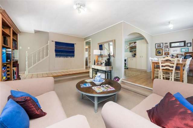 3 Sikkim Crescent Clover Park_1