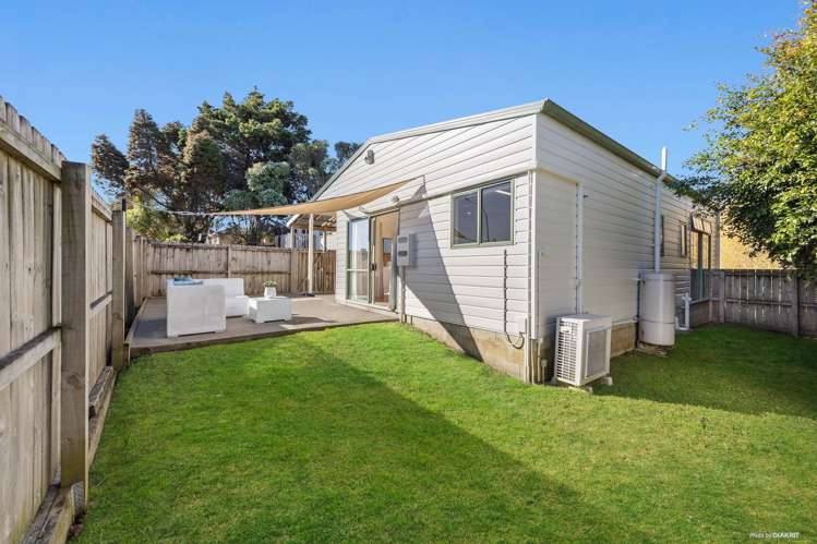 222C Moore Street Howick_14