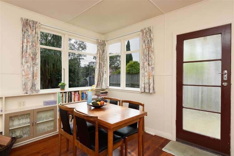 22 Landcross Street Kelburn_2