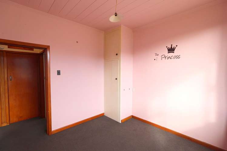 68 Liffey Street Bluff_12