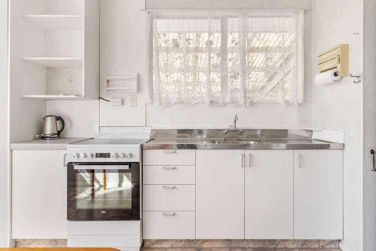 38 Saint Catherine Street Kaitangata_6